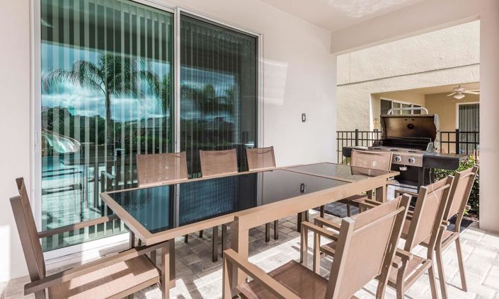 Image No.32-5 Bed House for sale