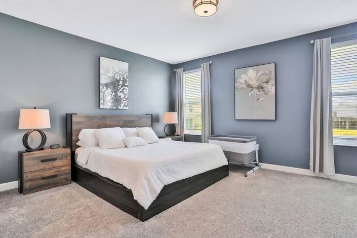 Image No.19-6 Bed House for sale