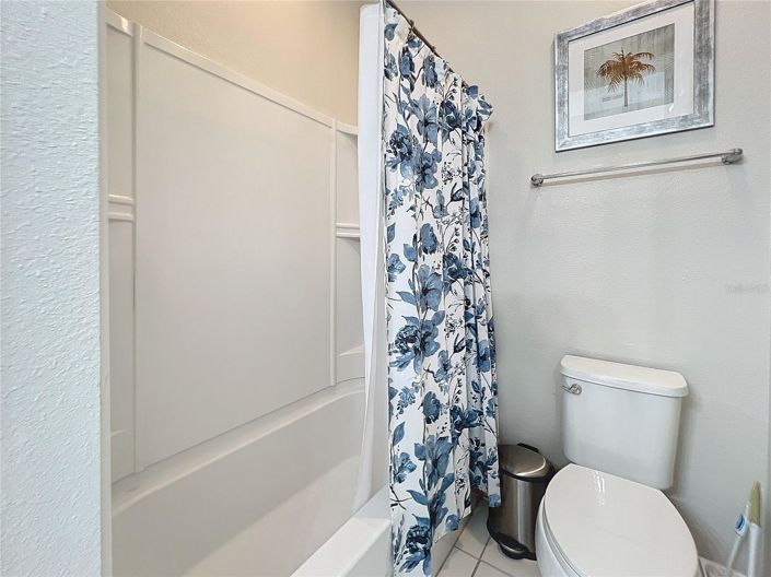 Image No.33-7 Bed House for sale