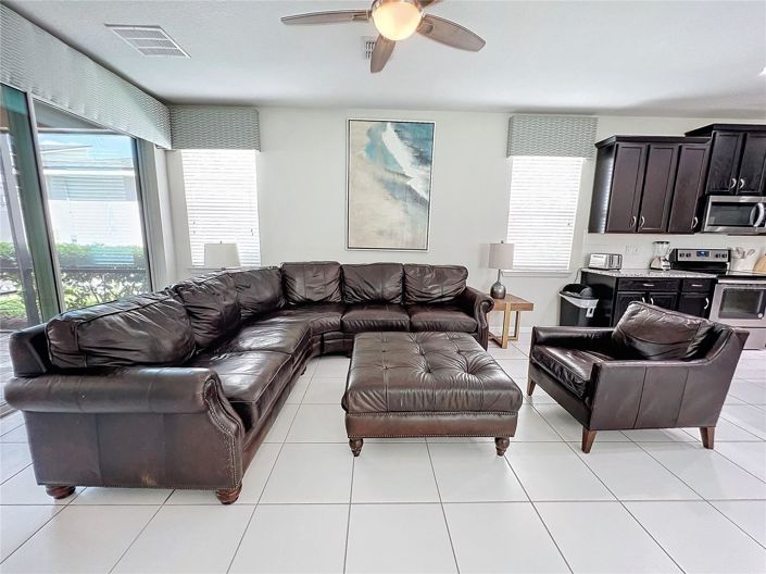 Image No.4-7 Bed House for sale