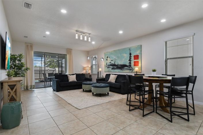 Image No.11-6 Bed House for sale