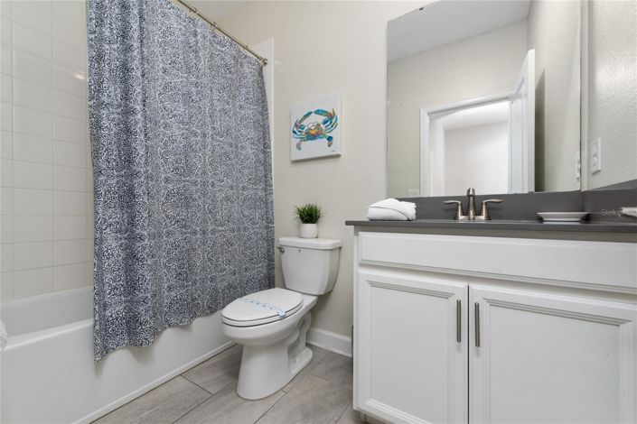 Image No.24-5 Bed House for sale