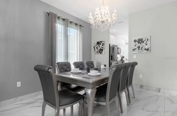 Image No.18-5 Bed House for sale