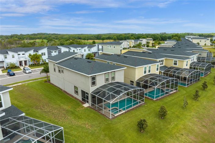 Image No.35-6 Bed House for sale