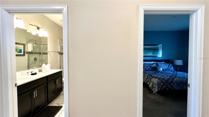 Image No.11-8 Bed House for sale