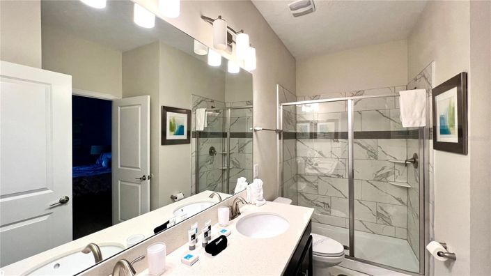 Image No.15-8 Bed House for sale