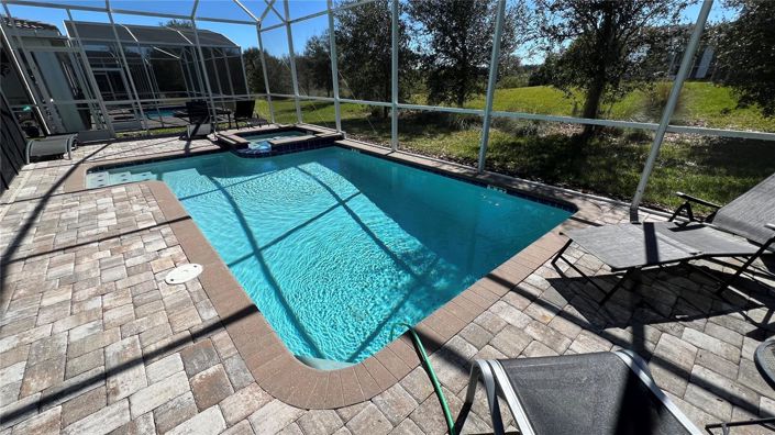 Image No.47-8 Bed House for sale