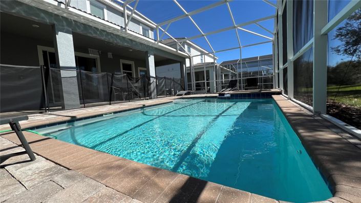 Image No.48-8 Bed House for sale