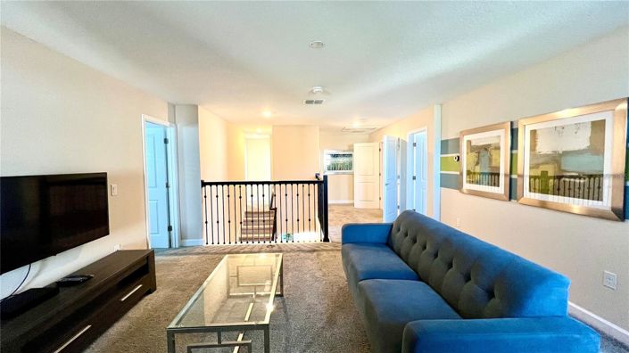 Image No.56-8 Bed House for sale