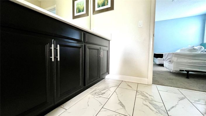 Image No.63-8 Bed House for sale