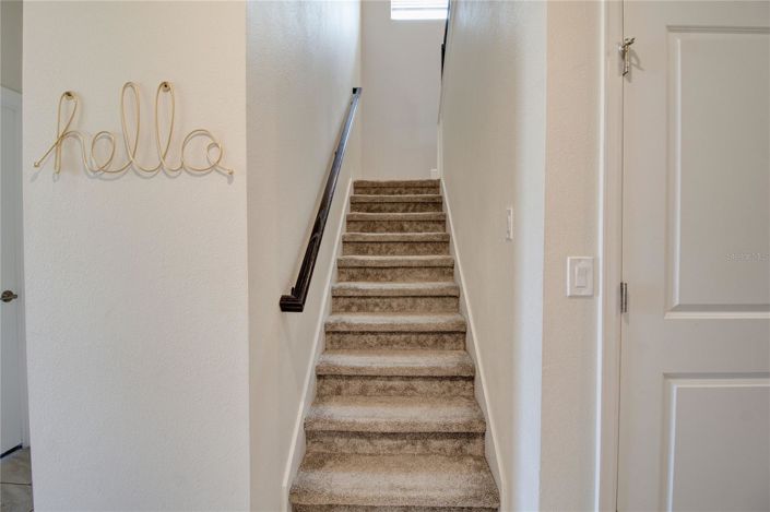 Image No.16-6 Bed House for sale