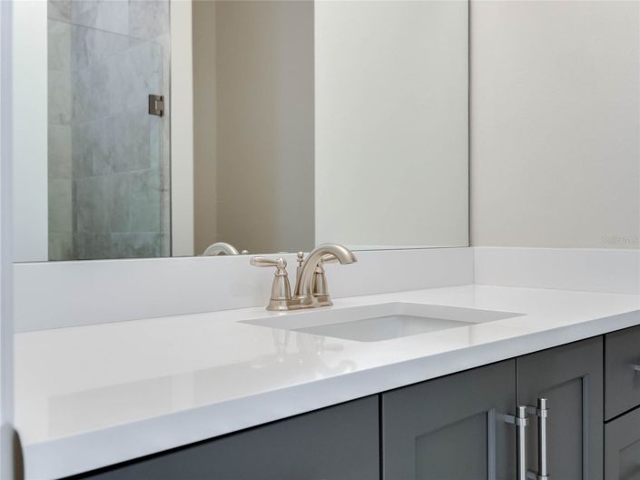 Image No.26-4 Bed House for sale