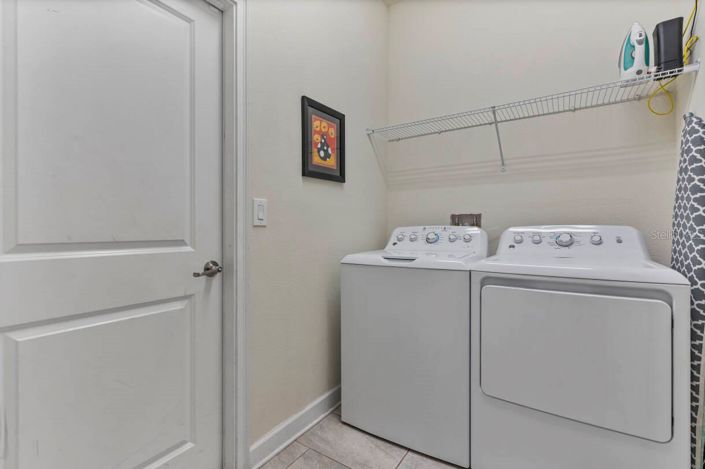 Image No.43-6 Bed House for sale