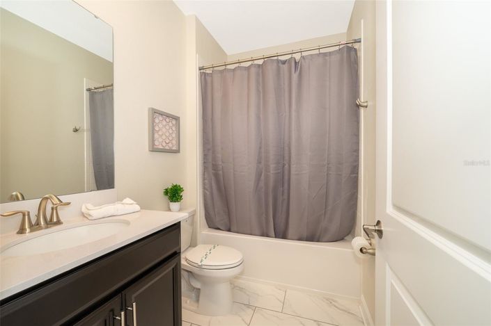 Image No.23-5 Bed House for sale