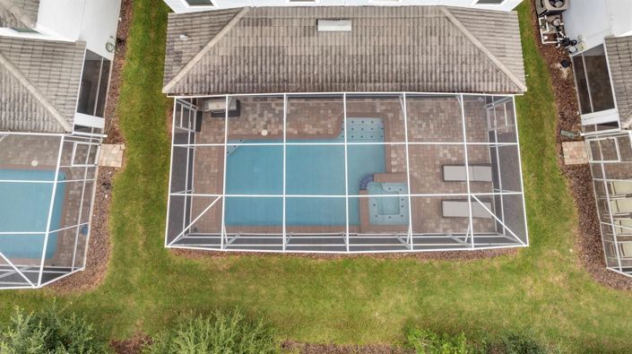 Image No.8-6 Bed House for sale