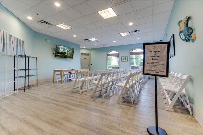 Image No.90-6 Bed House for sale