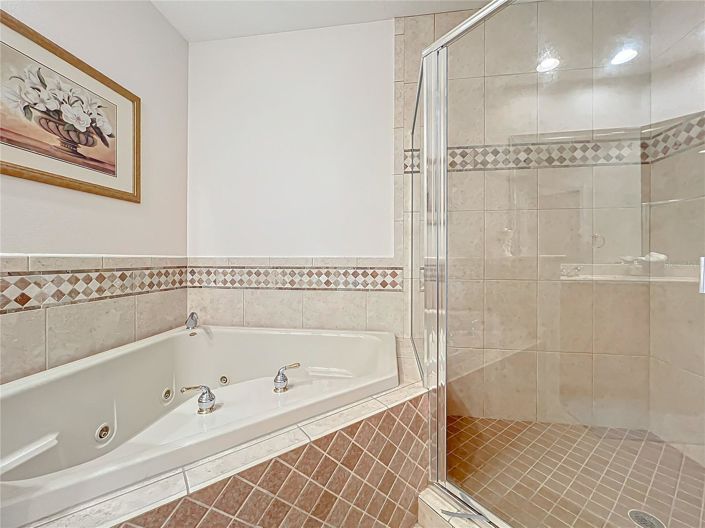 Image No.53-3 Bed Townhouse for sale