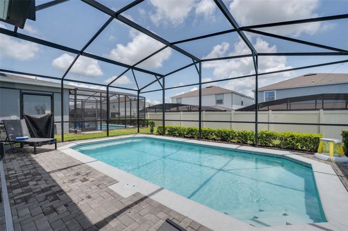 Image No.82-5 Bed House for sale