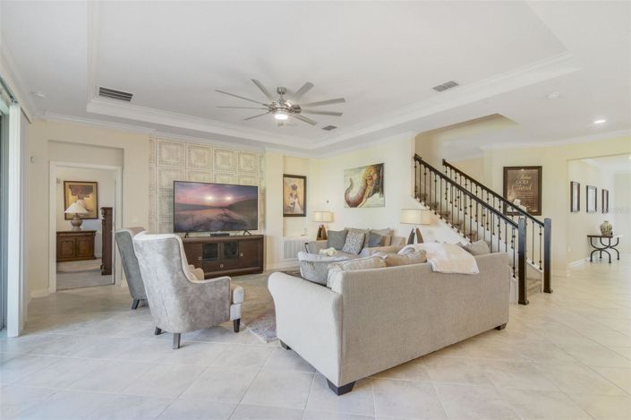 Image No.12-4 Bed House for sale