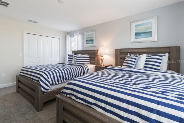 Image No.20-6 Bed House for sale