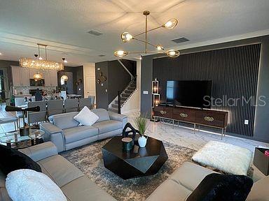 Image No.13-5 Bed House for sale