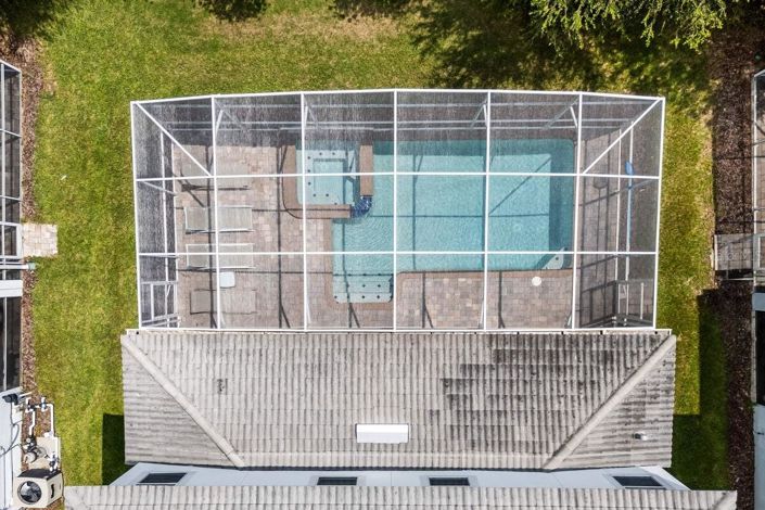 Image No.10-6 Bed House for sale