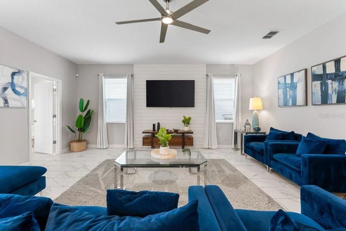 Image No.35-6 Bed House for sale