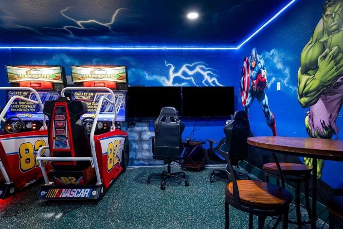 Image No.43-6 Bed House for sale