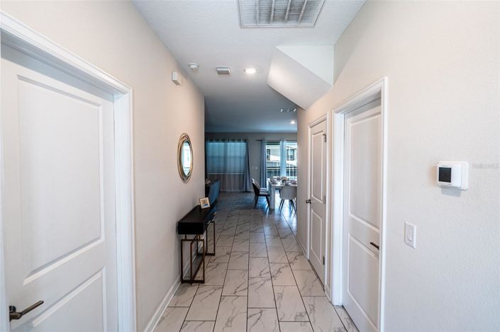 Image No.3-7 Bed House for sale