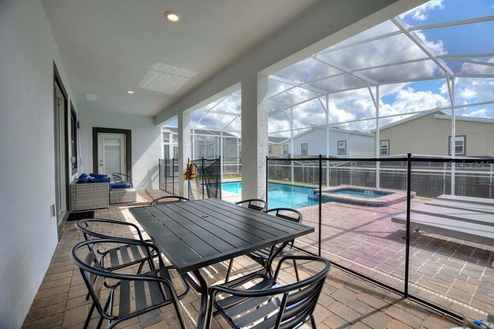 Image No.33-7 Bed House for sale