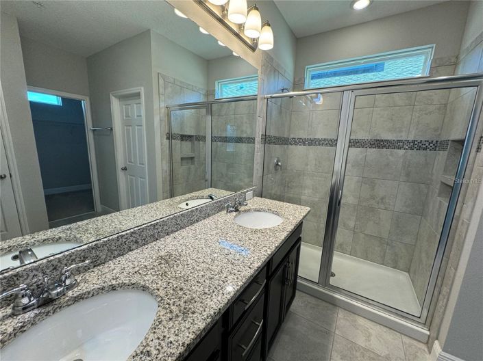 Image No.30-3 Bed House for sale