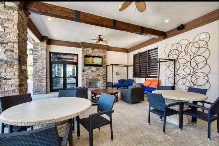 Image No.33-6 Bed House for sale