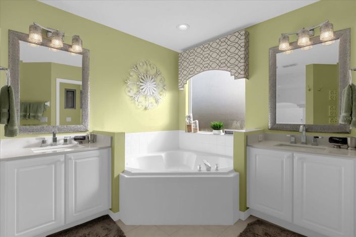 Image No.37-7 Bed House for sale