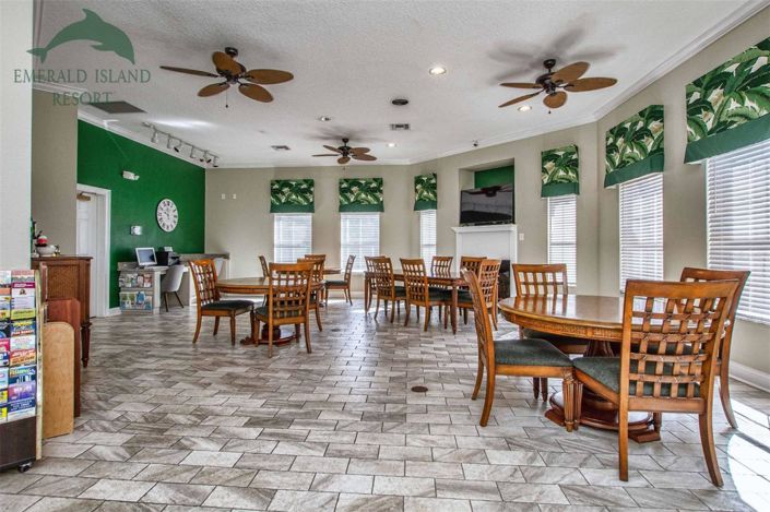 Image No.83-7 Bed House for sale