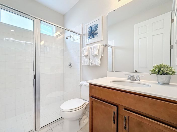 Image No.20-7 Bed House for sale