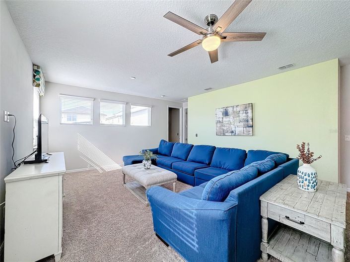 Image No.23-7 Bed House for sale