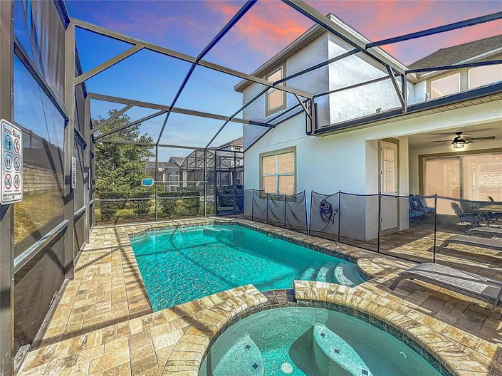 Image No.4-7 Bed House for sale