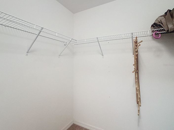 Image No.63-5 Bed House for sale