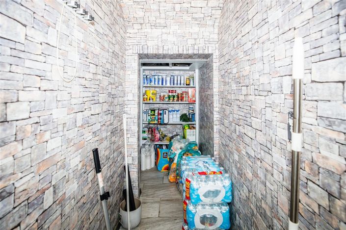 Image No.10-6 Bed House for sale