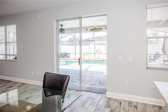 Image No.29-6 Bed House for sale