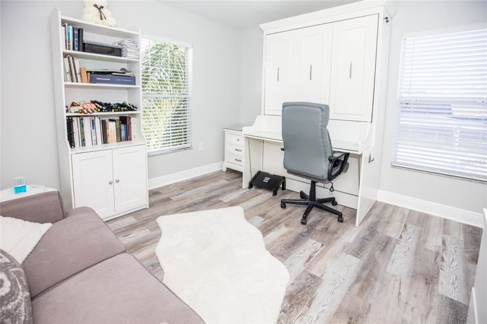 Image No.77-6 Bed House for sale