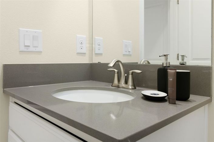 Image No.11-5 Bed House for sale