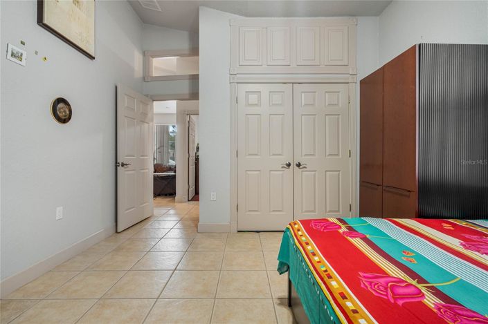 Image No.25-5 Bed House for sale