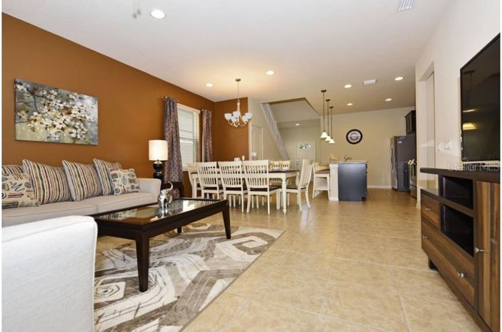 Image No.10-7 Bed House for sale