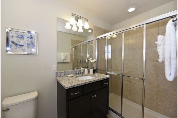 Image No.19-7 Bed House for sale