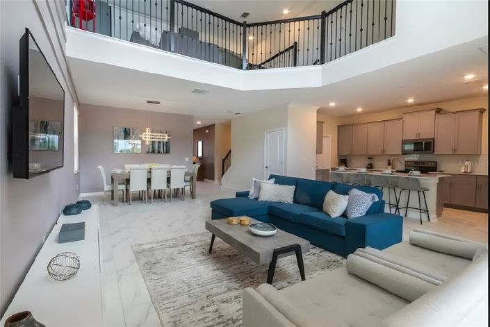 Image No.2-5 Bed House for sale