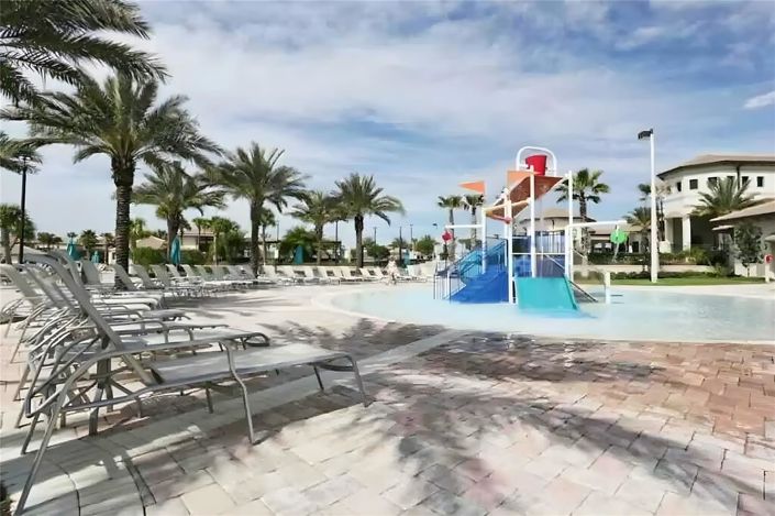 Image No.21-5 Bed House for sale