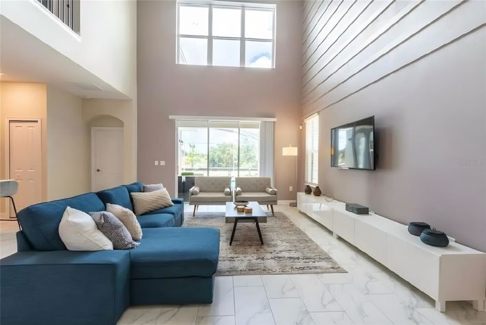 Image No.4-5 Bed House for sale