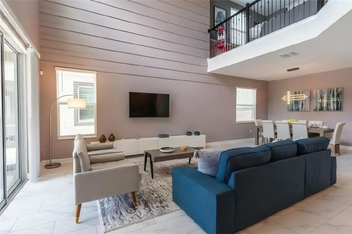 Image No.5-5 Bed House for sale