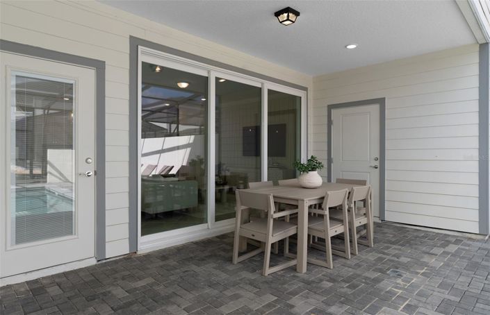 Image No.35-5 Bed Townhouse for sale